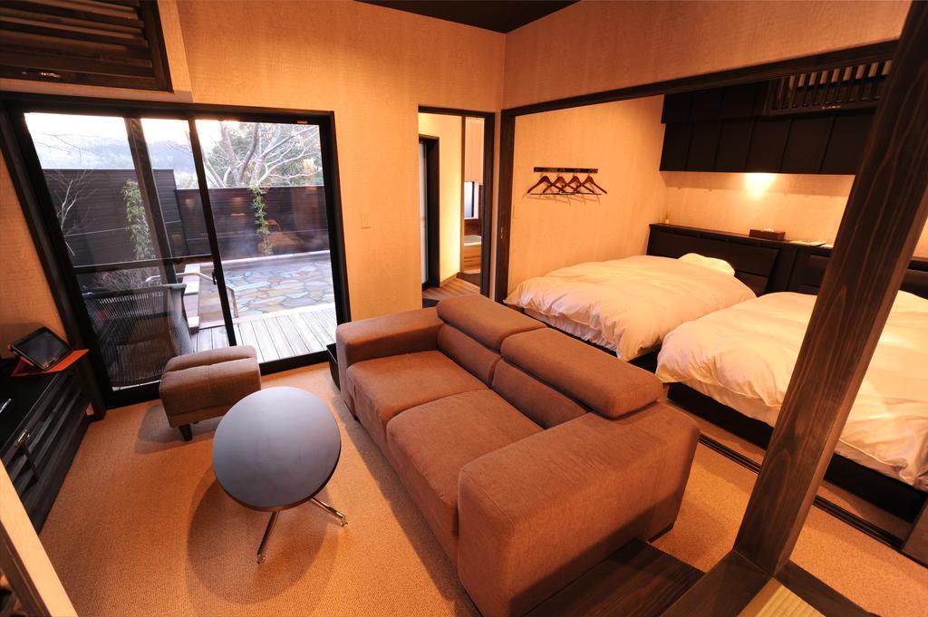 Uedaya Hotel Yamaga Екстериор снимка