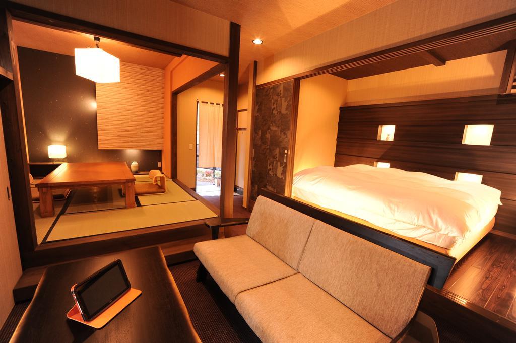 Uedaya Hotel Yamaga Екстериор снимка