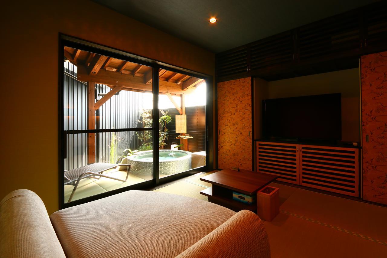 Uedaya Hotel Yamaga Екстериор снимка