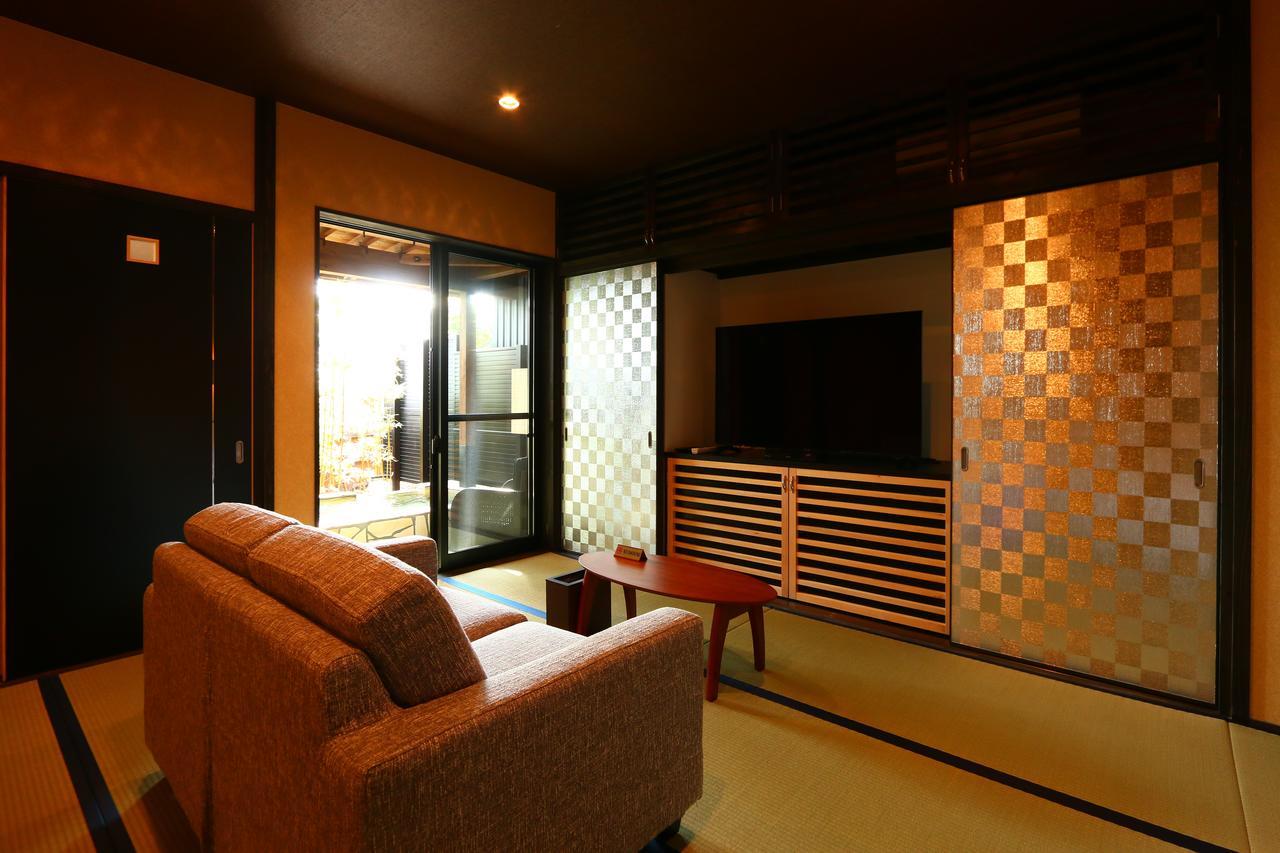 Uedaya Hotel Yamaga Екстериор снимка