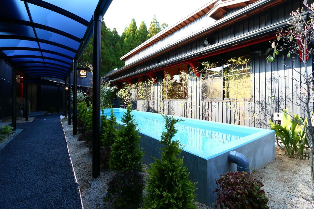 Uedaya Hotel Yamaga Екстериор снимка